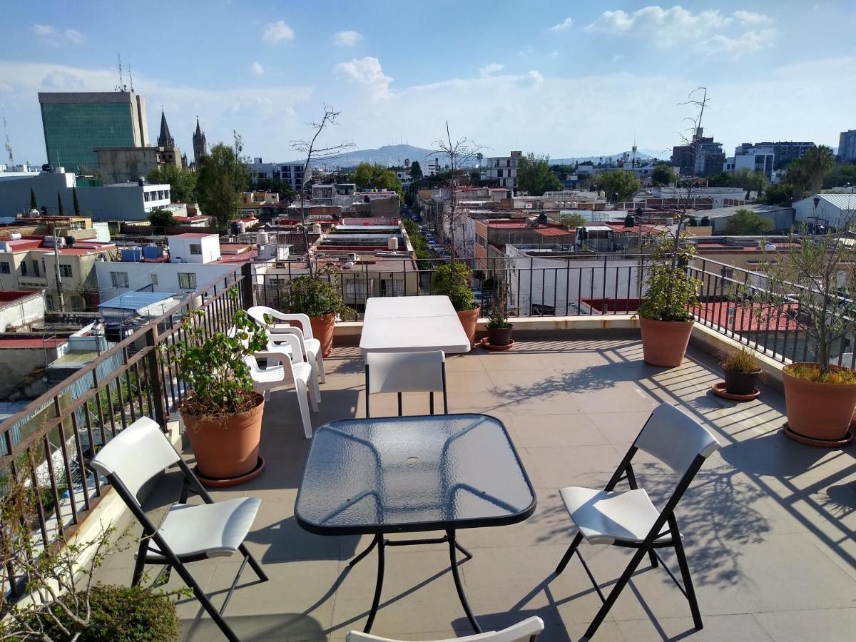 Suites Chapultepec Guadalajara Esterno foto
